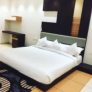 *** Hotel Al Amana Tower India